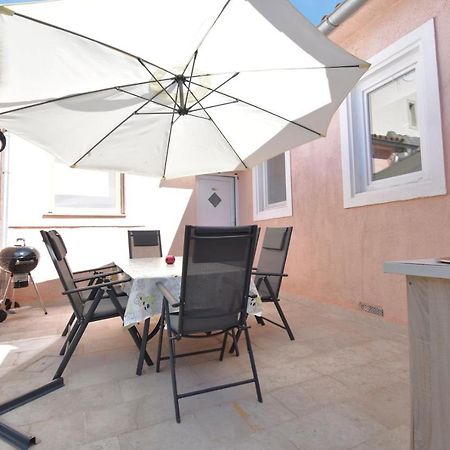 City Centre Apartment With Terrace 2 普拉 外观 照片